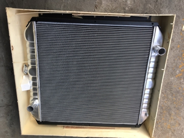 SK200-3全(quan)鋁水箱