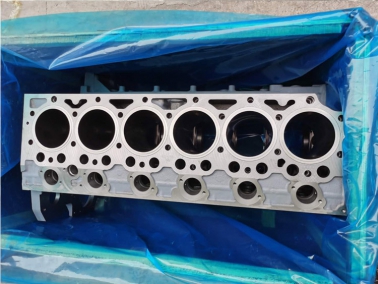 EC290 D7D髮(fa)動(dong)機缸(gang)體(ti)