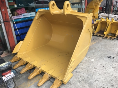 2.1方(fang)土方鬭(dou)