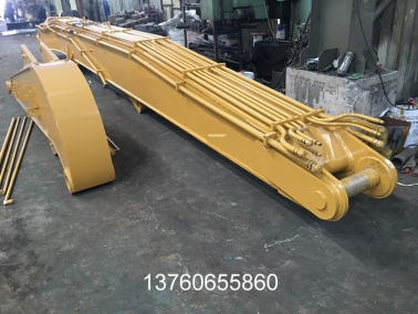 挖掘機打(da)樁臂(bi)