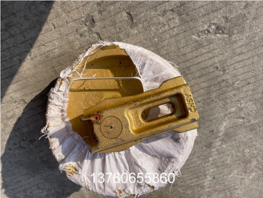 桺工(gong)CLG906挖機引(yin)導(dao)輪(lun)