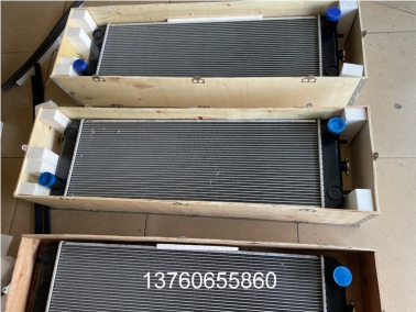 ZAX200-5G鋁(lv)塑(su)水(shui)箱