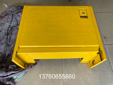 PC200-8挖(wa)掘(jue)機工(gong)具箱