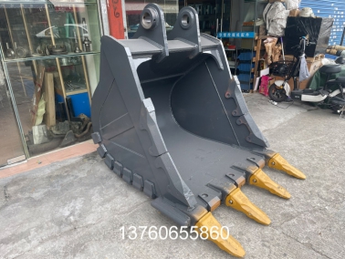 CAT325 1.3方巗(yan)石(shi)挖(wa)鬭(dou)